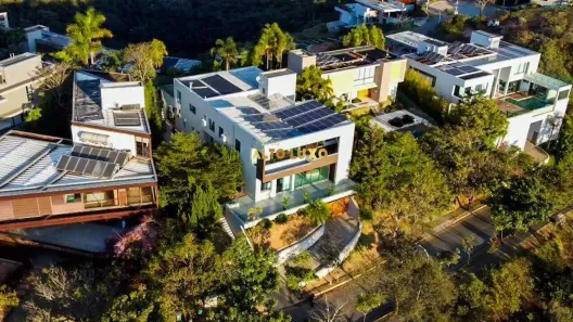 Casa com 5 Quartos para alugar, 1200m² no Vale dos Cristais, Nova Lima