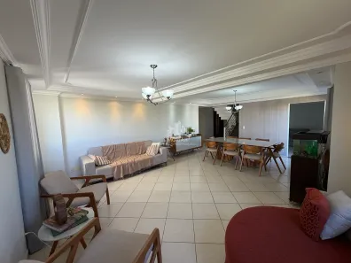 Cobertura com 5 Quartos à venda, 303m² no Santa Mônica, Uberlândia