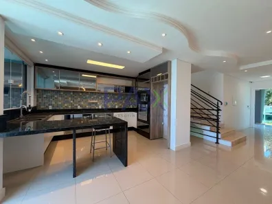 Casa com 4 Quartos à venda, 254m² no Pedra Branca, Palhoça
