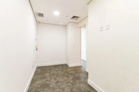 Ponto Comercial para alugar, 26m² no Moema, São Paulo