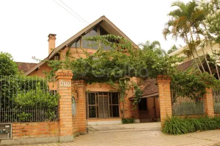 Casa com 4 Quartos à venda, 360m² no Itacorubi, Florianópolis