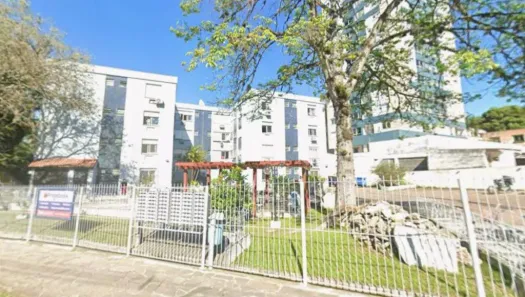 Kitnet para alugar, 35m² no Passo da Areia, Porto Alegre