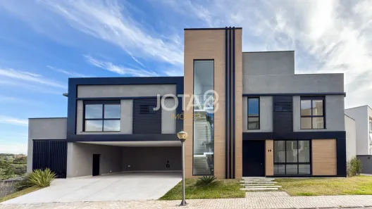 Casa de Condomínio com 3 Quartos à venda, 351m² no Cascatinha, Curitiba