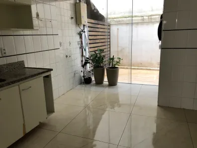 Casa de Condomínio com 3 Quartos para alugar, 116m² no Vargem Pequena, Rio de Janeiro