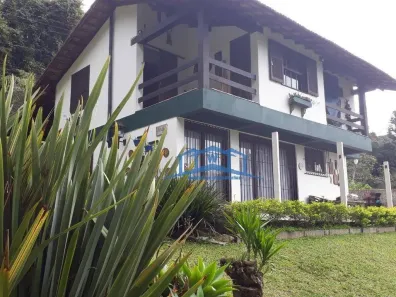 Casa com 3 Quartos à venda, 400m² no Independência, Petrópolis
