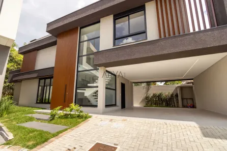 Casa de Condomínio com 3 Quartos à venda, 250m² no Campo Comprido, Curitiba