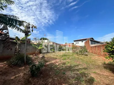 Lote/Terreno à venda, 396m² no Parque Santa Cecília, Bauru