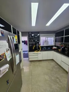 Casa de Condomínio com 4 Quartos à venda, 250m² no Demarchi, São Bernardo do Campo