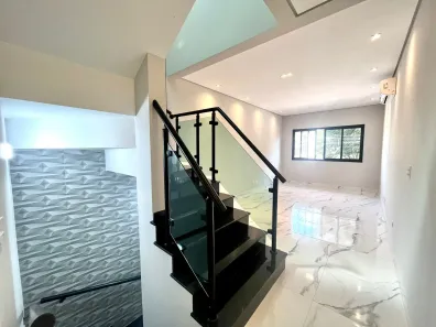 Sobrado com 3 Quartos à venda, 160m² no Jardim Pinheiros, São Paulo