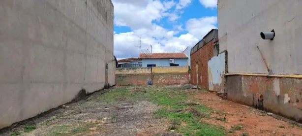Lote/Terreno à venda, 300m² no Remanso Campineiro, Hortolândia