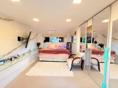 Casa com 3 Quartos à venda, 250m² no Santa Rosa, Niterói
