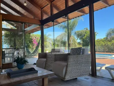 Casa de Condomínio com 3 Quartos à venda, 386m² no Cacupé, Florianópolis