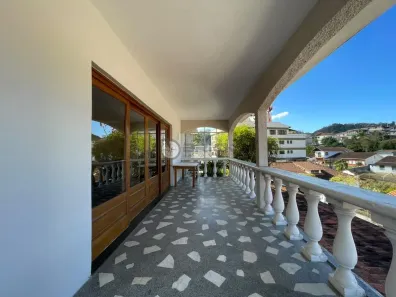 Casa com 5 Quartos para alugar, 611m² no Barra do Imbuí, Teresópolis