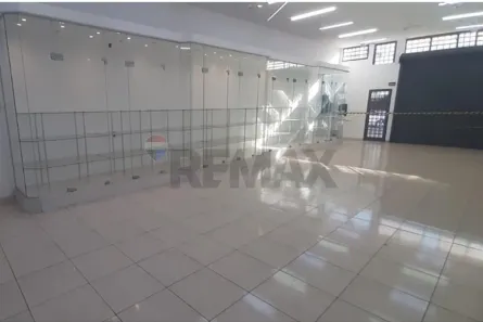 Ponto Comercial para alugar, 212m² no Centro, Araras