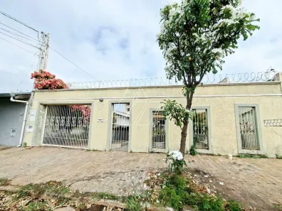 Casa com 3 Quartos para alugar, 115m² no Jardim Pérola, Marília