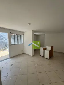 Casa com 2 Quartos para alugar, 90m² no Jardim Pinheiros, São Paulo