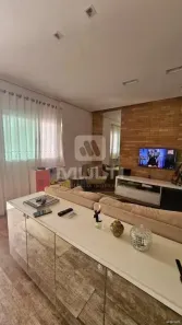 Casa com 3 Quartos à venda, 139m² no Laranjeiras, Uberlândia
