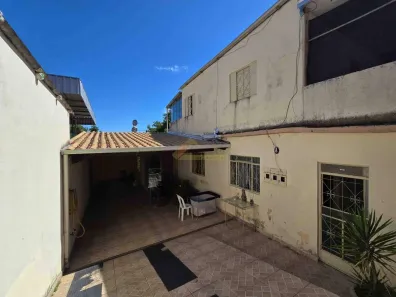 Casa com 5 Quartos à venda, 100m² no São José, Divinópolis