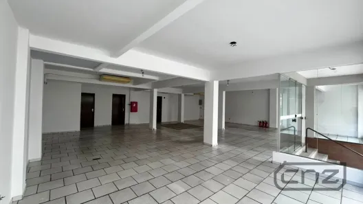 Sala Comercial para alugar, 180m² no Centro I, Brusque