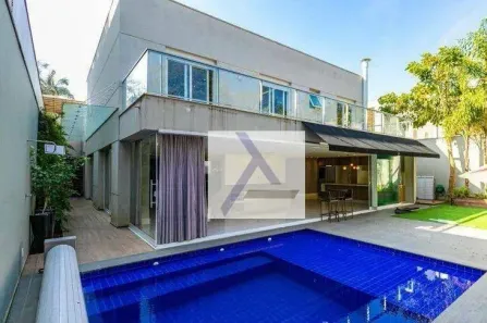 Casa com 3 Quartos para alugar, 600m² no Chácara Santo Antônio (Zona Sul), São Paulo
