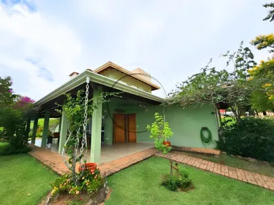 Fazenda/Sítio com 3 Quartos à venda, 323m² no Piracaia, Piracaia