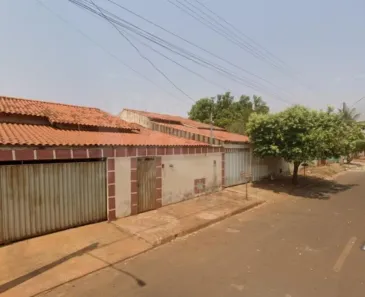 Casa com 2 Quartos à venda, 100m² no Jardim Adelaide, Itumbiara