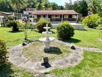 Fazenda/Sítio com 9 Quartos à venda, 300m² no Rio Seco (Bacaxá), Saquarema
