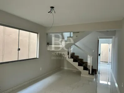 Casa com 3 Quartos à venda, 108m² no Oitis, Contagem