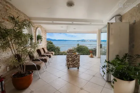 Prédio Comercial com 25 Quartos à venda, 1600m² no José Mendes, Florianópolis
