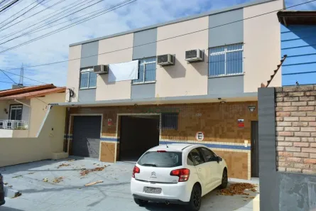 Ponto Comercial para alugar, 300m² no Capoeiras, Florianópolis