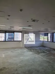 Sala Comercial para alugar, 290m² no Vila Olímpia, São Paulo