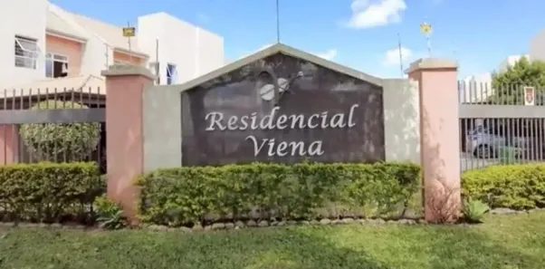 Casa de Condomínio com 3 Quartos para alugar, 133m² no Atuba, Curitiba