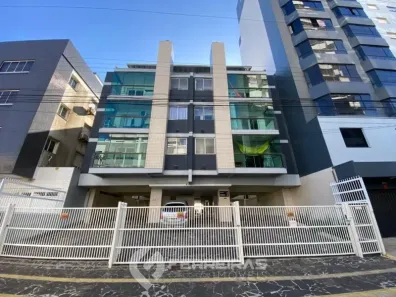 Apartamento com 3 Quartos para alugar, 110m² no Centro, Tramandaí