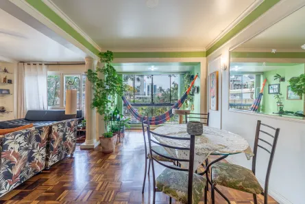 Apartamento com 3 Quartos à venda, 133m² no Três Figueiras, Porto Alegre