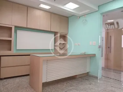 Sala Comercial para venda ou aluguel, 40m² no Vila Olímpia, São Paulo