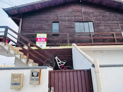 Apartamento com 2 Quartos para alugar, 47m² no Pachecos, Palhoça