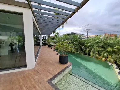 Casa de Condomínio com 5 Quartos para alugar, 350m² no Vila de Abrantes (Abrantes), Camaçari
