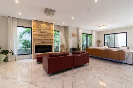 Casa com 4 Quartos para alugar, 420m² no Tamboré, Santana de Parnaíba