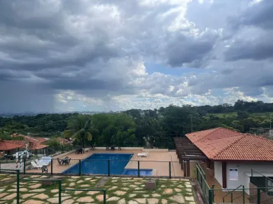 Casa com 3 Quartos à venda, 250m² no Fazenda Petrópolis - Residencial Monte Verde, Goiânia
