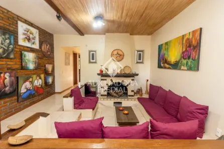 Casa com 6 Quartos à venda, 203m² no Partenon, Porto Alegre