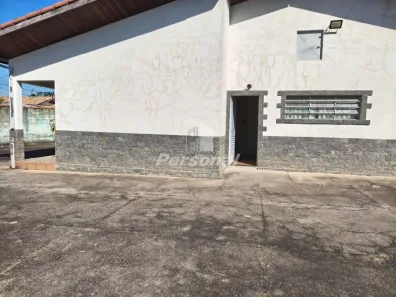 Casa com 3 Quartos à venda, 126m² no Jardim Marieta, Taubaté