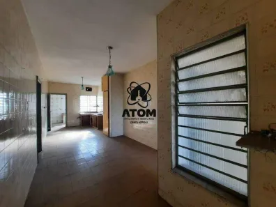 Casa com 4 Quartos à venda, 250m² no Vila São José, Taubaté