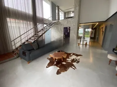 Casa com 3 Quartos à venda, 300m² no Parque Rodoviário, Campos dos Goytacazes