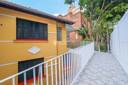 Casa com 6 Quartos para alugar, 250m² no Petrópolis, Porto Alegre