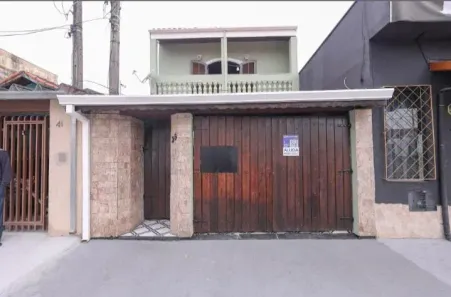 Sobrado com 3 Quartos para alugar, 100m² no Parque Sabará, Taubaté