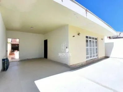 Casa com 3 Quartos para alugar, 220m² no Jardim Santo Antônio, Mogi Guaçu