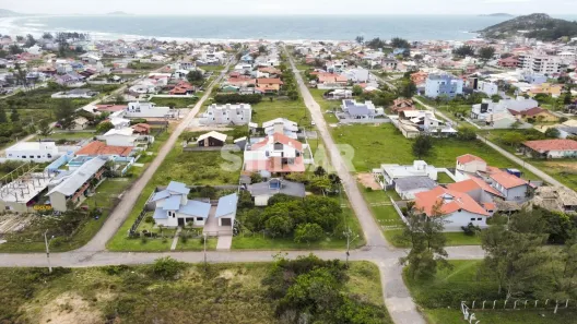 Lote/Terreno à venda, 375m² no Itapiruba, Imbituba