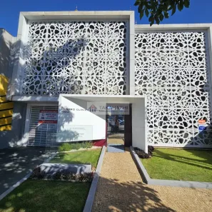 com 3 Quartos para alugar, 45m² no Vila Ipiranga, Londrina