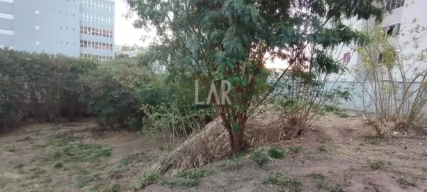 Lote/Terreno à venda, 648m² no Estoril, Belo Horizonte