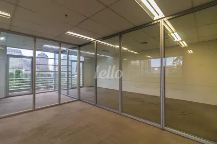 Sala Comercial para alugar, 489m² no Jardim Morumbi, São Paulo
